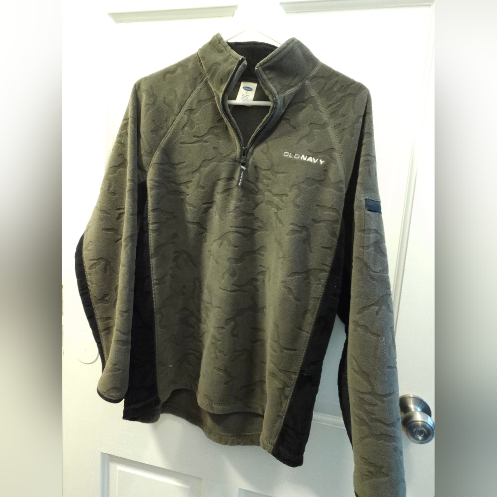 Old Navy Green Quarter-Zip Pullover